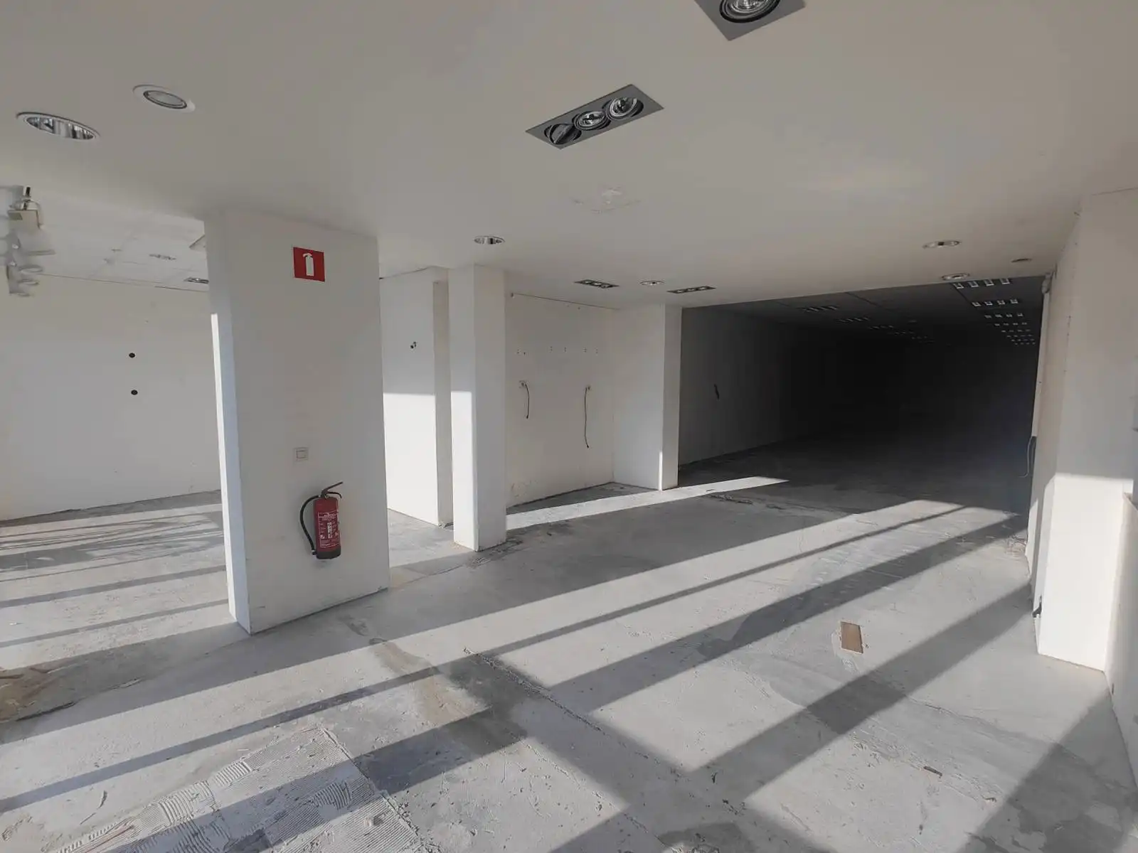 Handelspand op topligging langs Parklaan – Sint-Niklaas foto 4