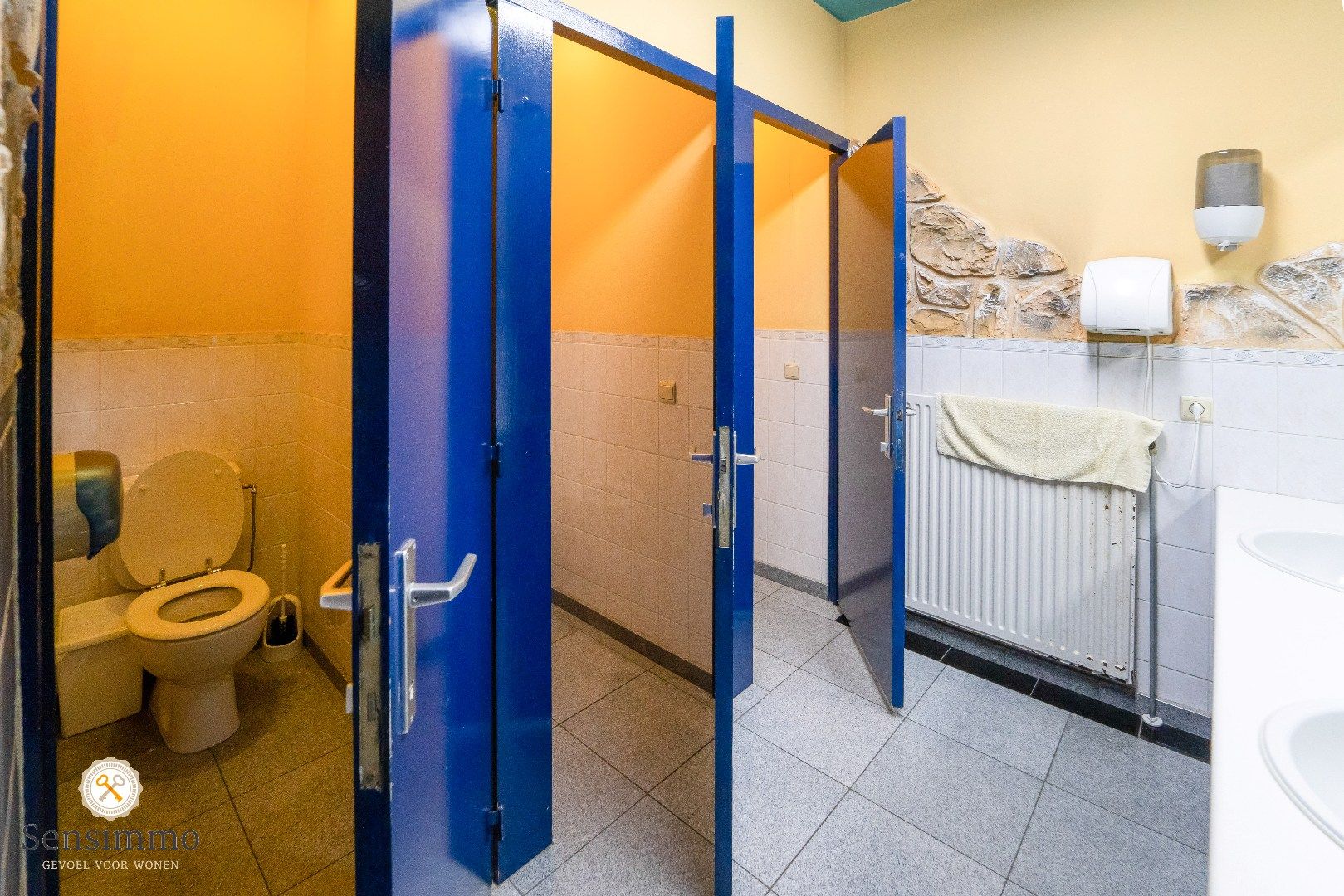 Goed draaiende restaurant te huur knal in het centrum van Maasmechelen foto 12