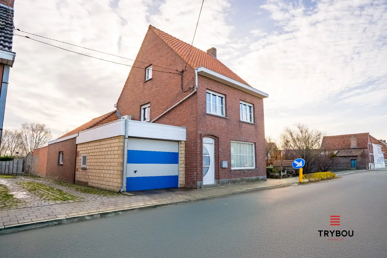 Alleenstaande, kloeke woning met veel potentieel - Jonkershove foto 2