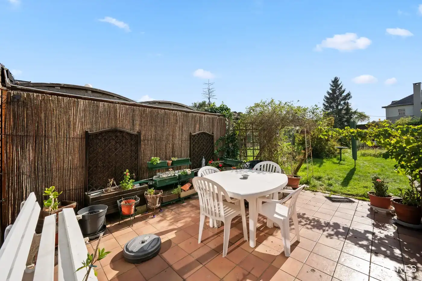 Halfopen woning met veel potentieel in Halle  foto 13