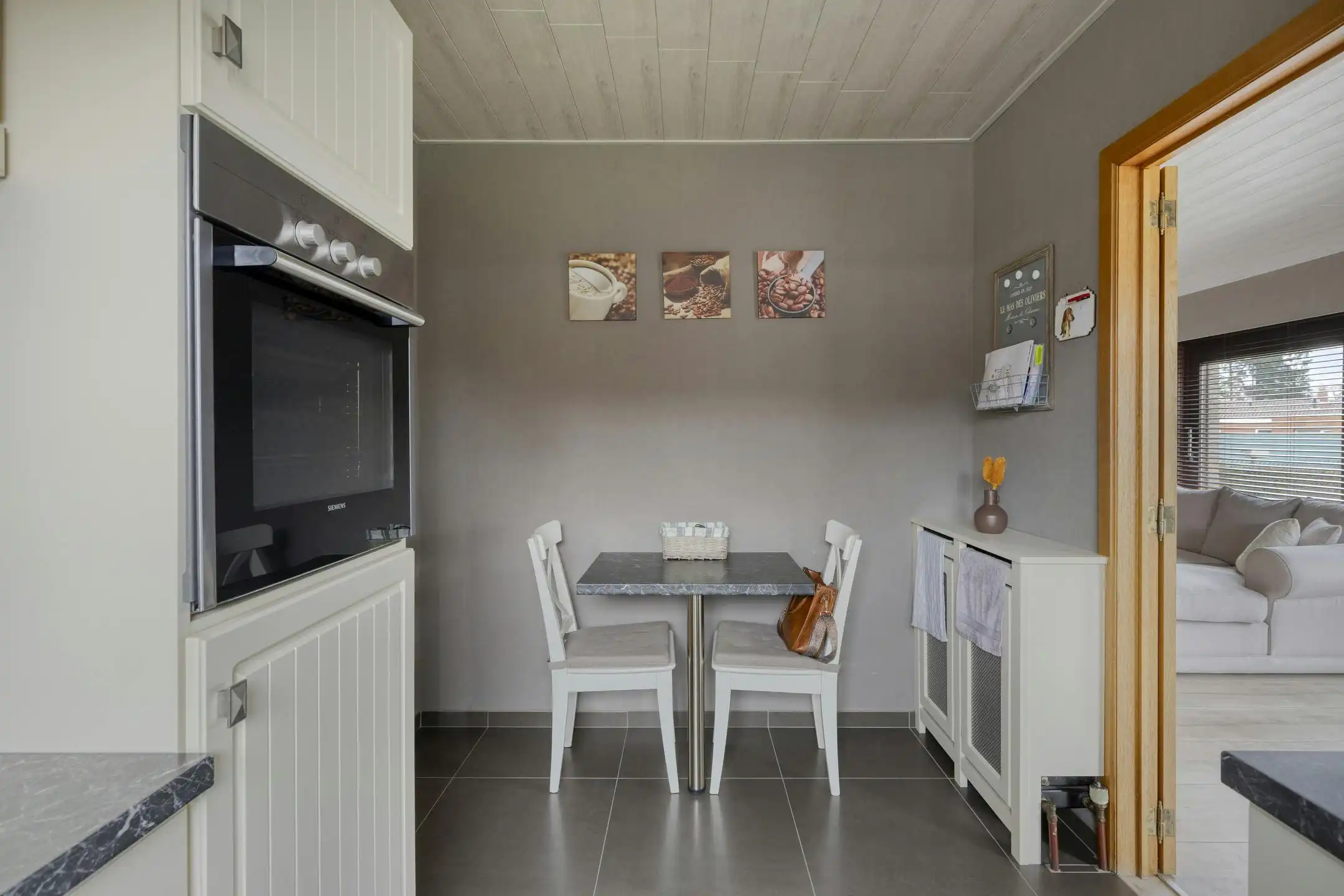 Huis met 3 ruime slaapkamers + bureau te Sijsele (Damme) foto 9