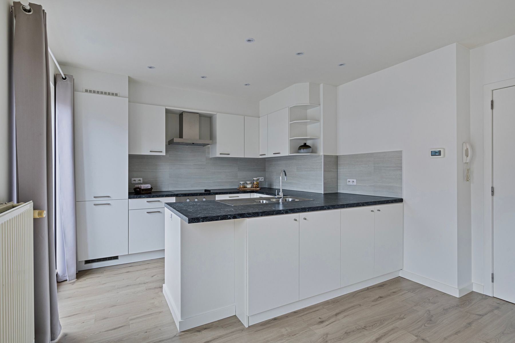 Appartement met terras nabij Station Leuven! foto {{pictureIndex}}