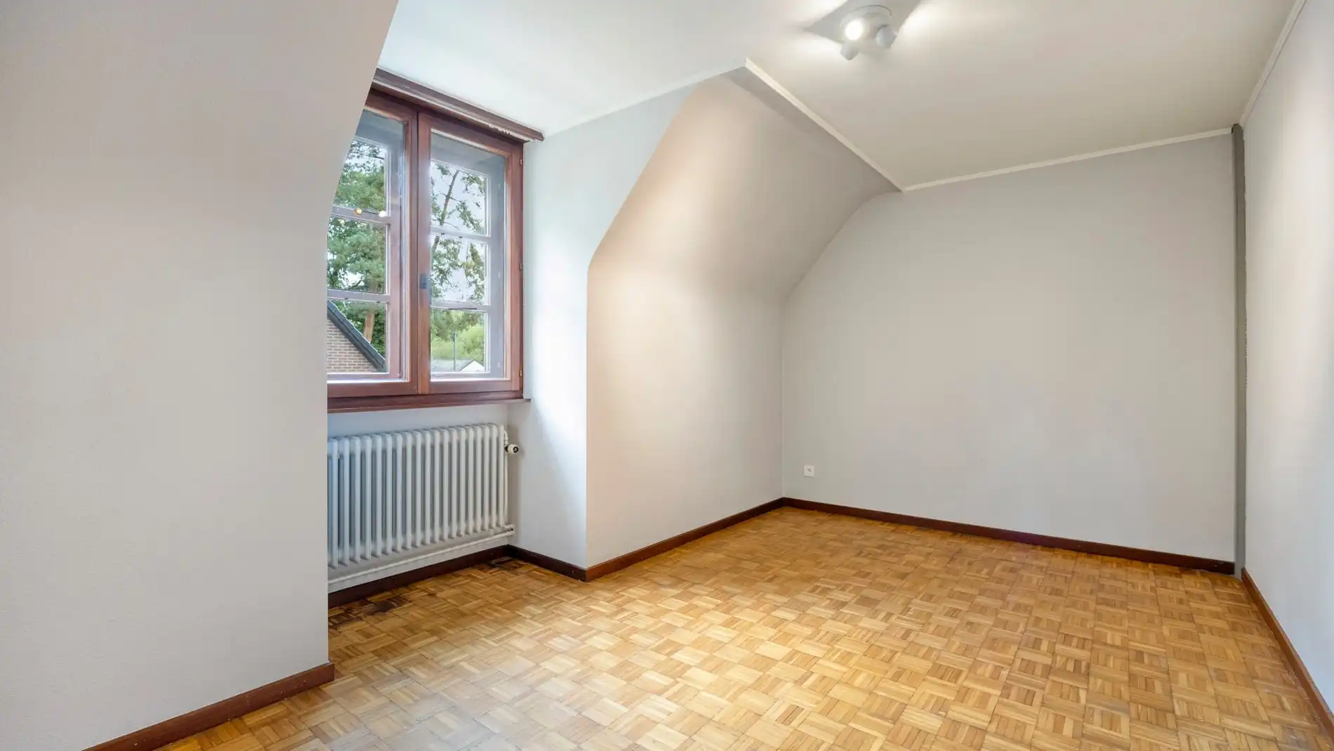Ruime woning met 4 slpks op 17,5 are te Keerbergen foto 10