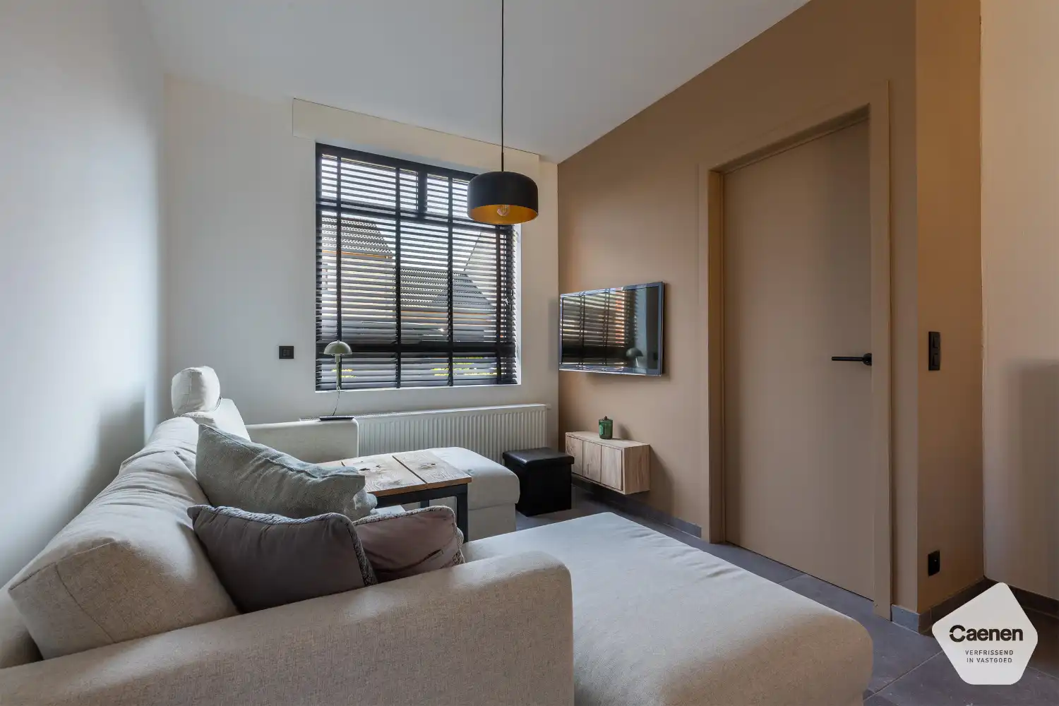 Volledig gerenoveerde woning in het hart van Assebroek met 3 mooie slaapkamers en prachtige tuin foto 3