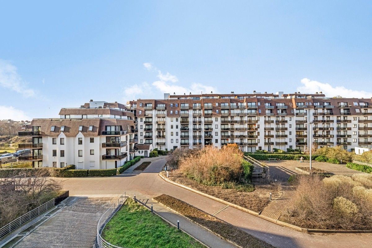 Ruim appartement met drie slaapkamers, twee terrassen en parking te koop! foto 26