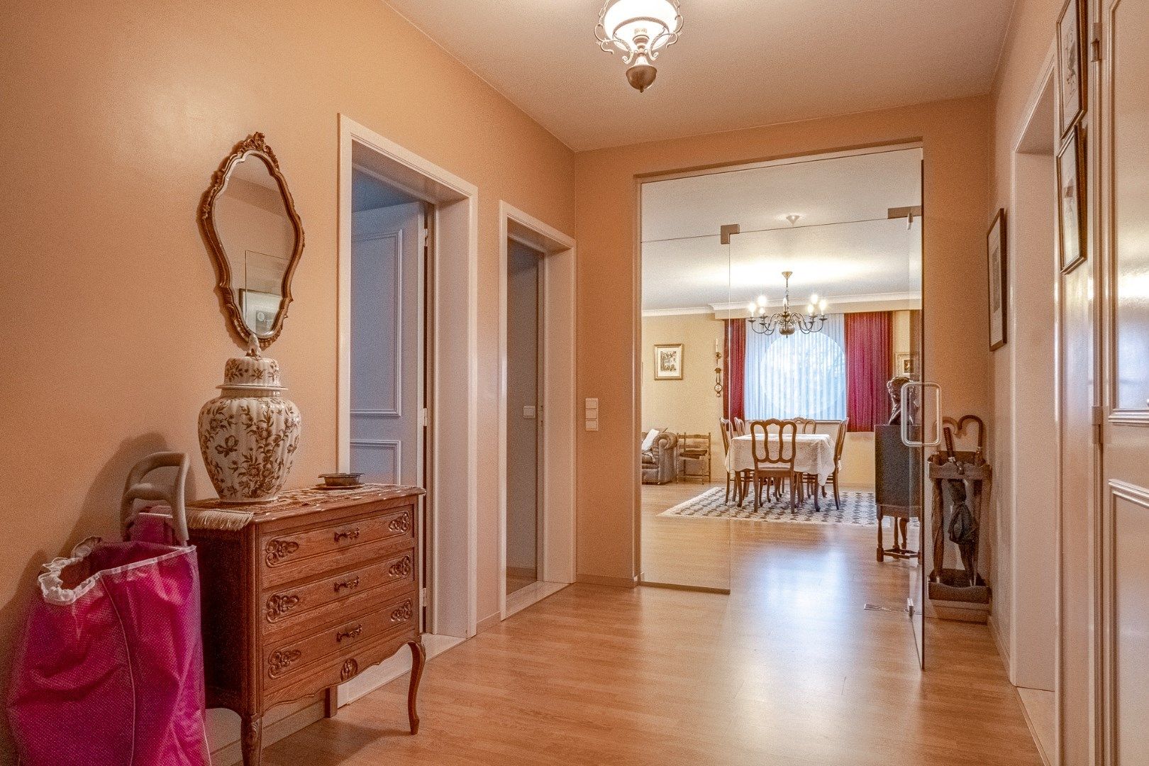 Hoekappartement met drie slaapkamers foto 12