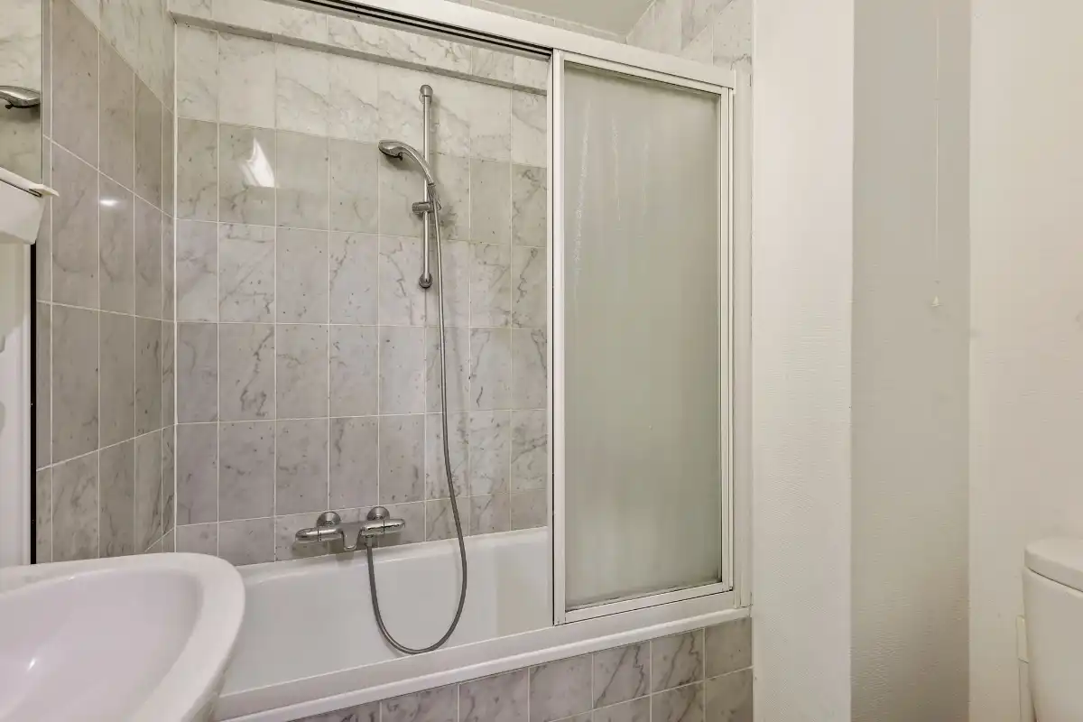 Appartement met 2 slaapkamers op de zeedijk  STERK VERLAAGDE PRIJS ! foto 9