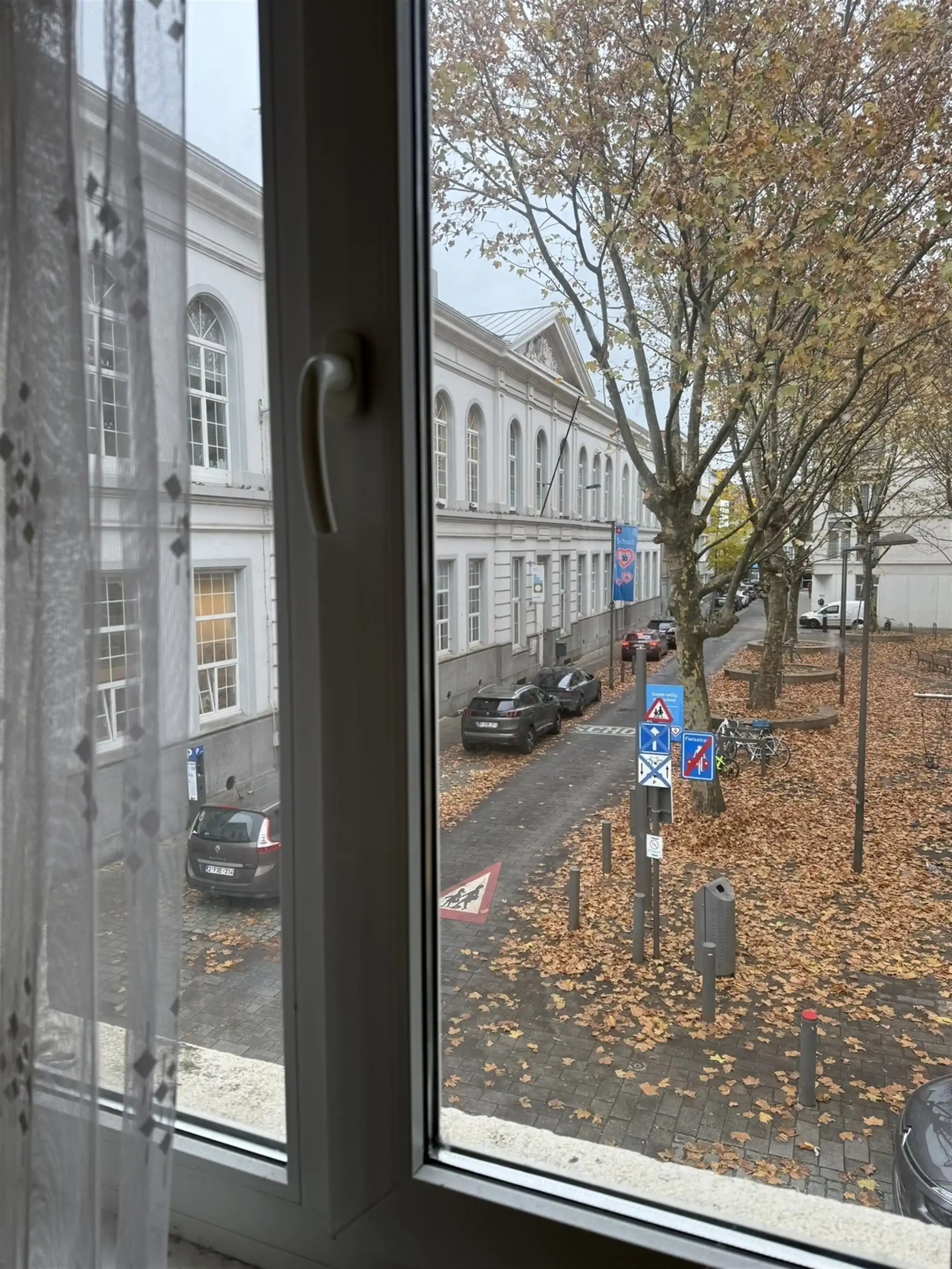 Hoekproject met 2 gekoppelde eigendommen - ideaal voor een renovatieproject foto 6