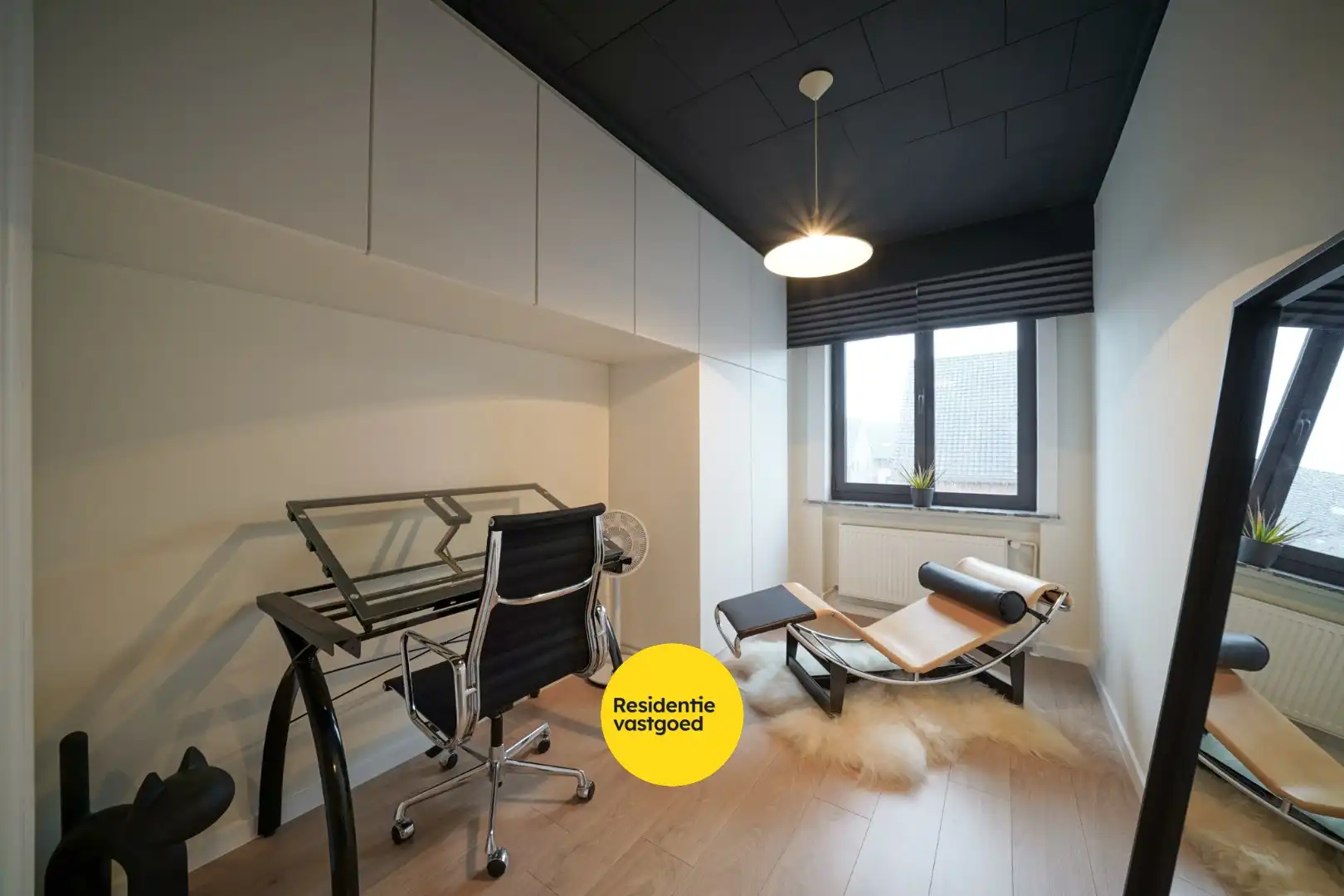 Ruime bel-étage woning met tuin en garage op rustige ligging te Bredene foto 21