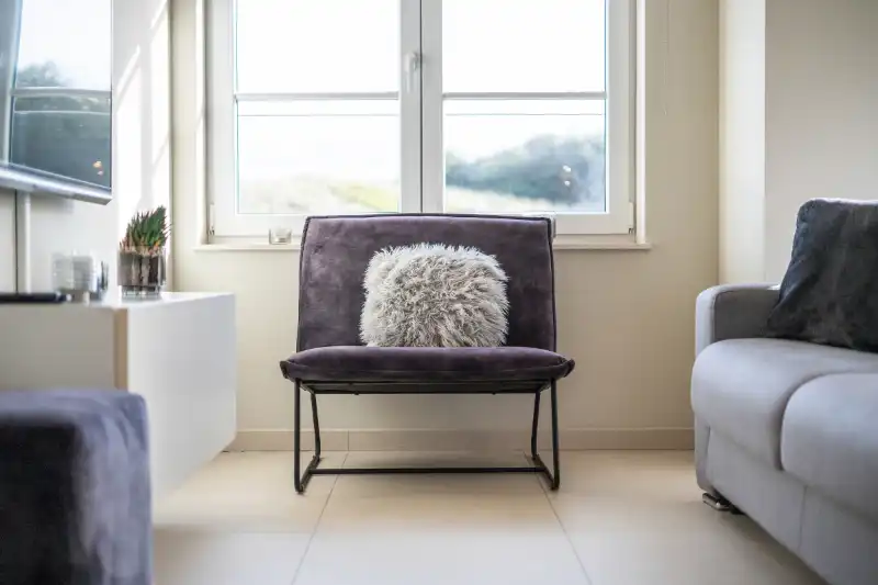 Luxueus appartement met breed terras en zijdelings zeezicht foto 5