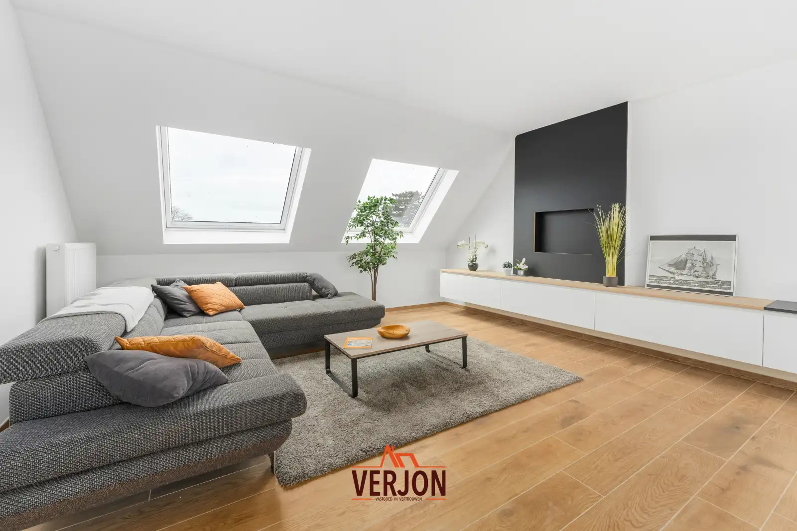 Ruim en lichtrijk penthouse met 2 terrassen nabij centrum Roeselare foto 3