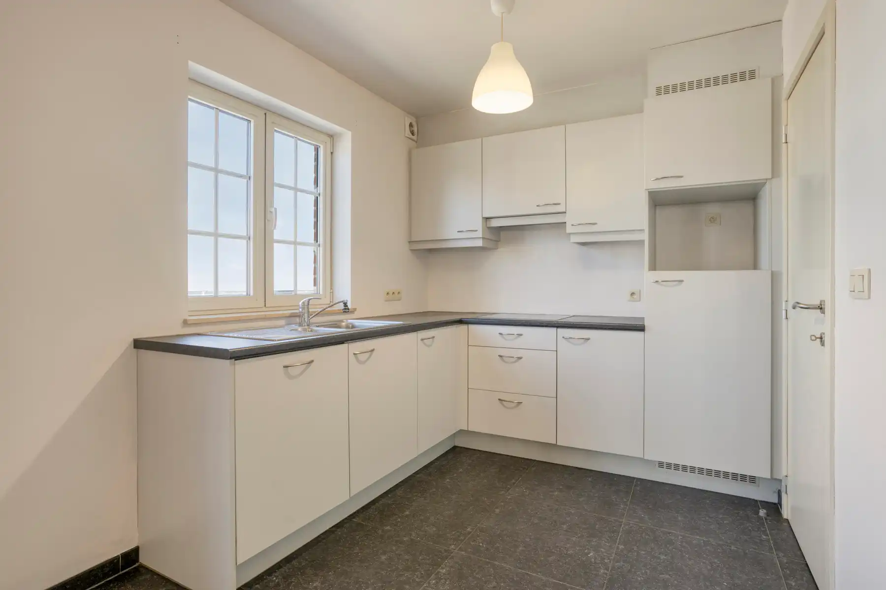 Leuk duplex appartement in centrum Baal foto 6