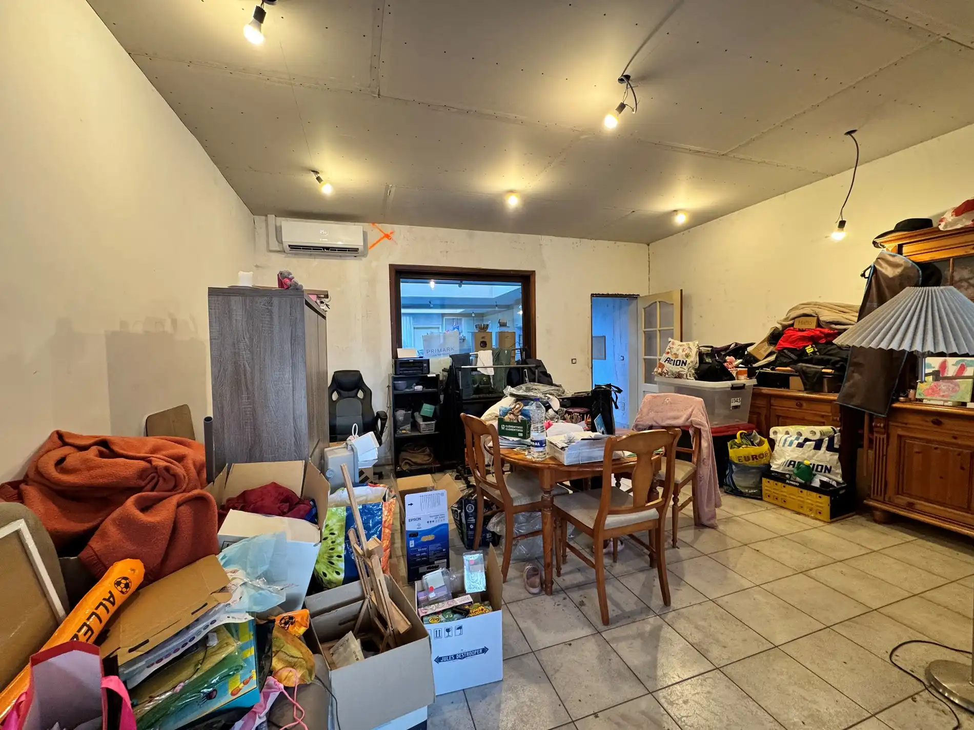 Woning met 4 slaapkamers en parkeerplaatsen te Gistel foto 4