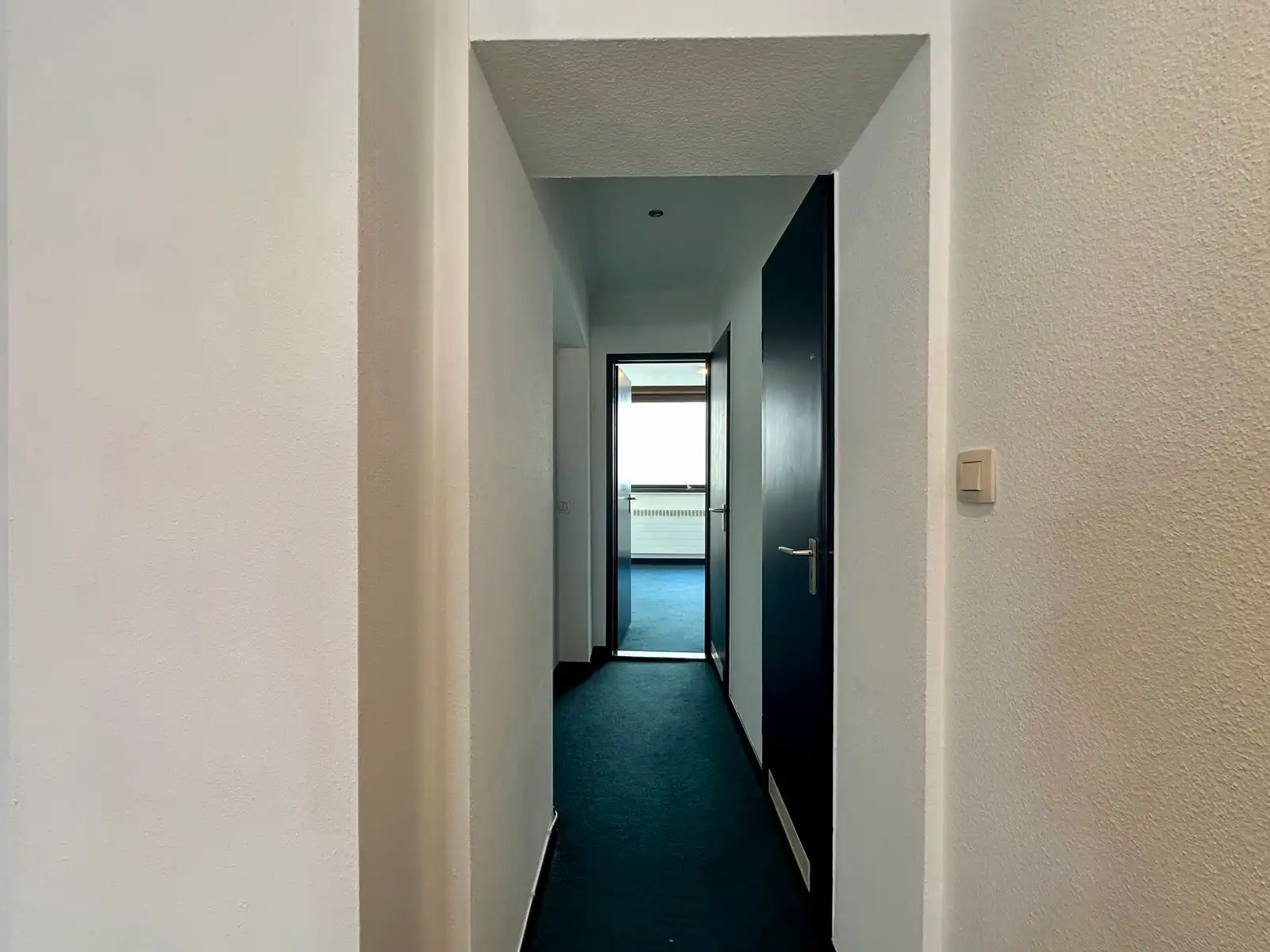 Kantoorruimte op strategische locatie foto 11