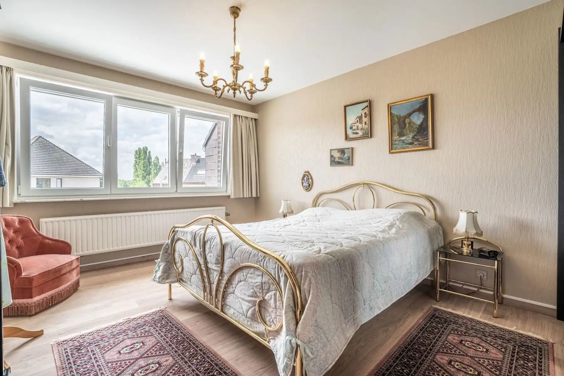 Charmante woning met 3 slaapkamers, garage en tuin foto 16