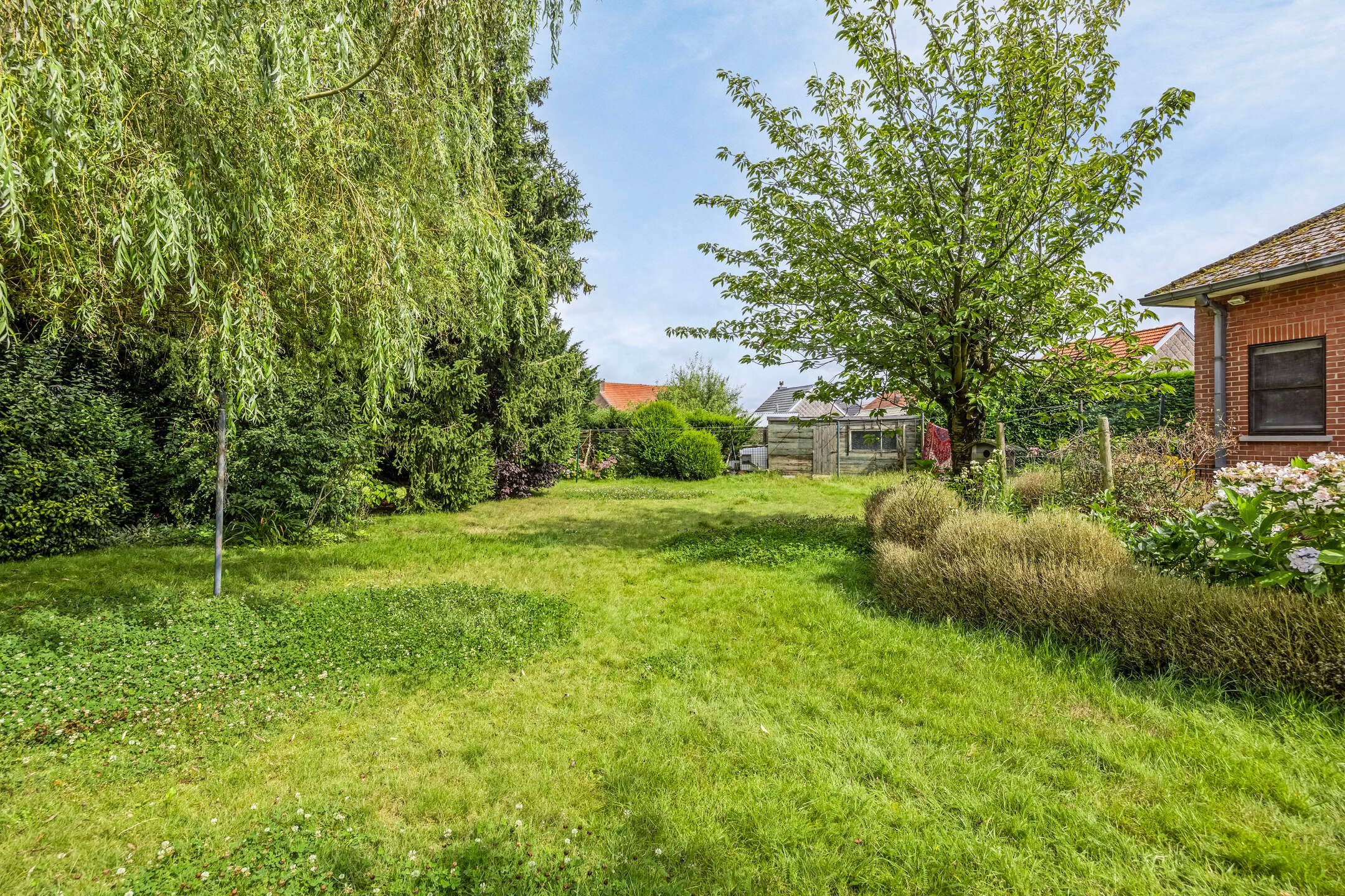 Charmant wonen te Hakendover met betoverende tuin foto 19