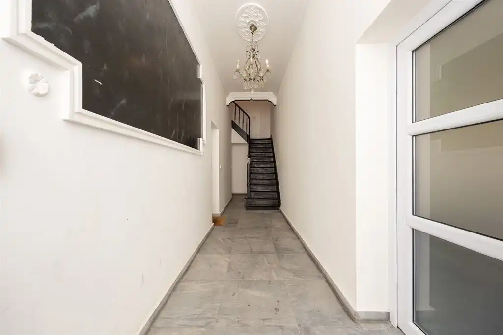 energiezuinig gerenoveerd appartement met ruim terras foto 13