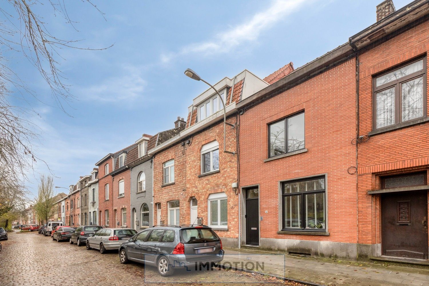 Instapklaar huis met 3 slaapkamers - Rustig gelegen in Kortrijk foto 2