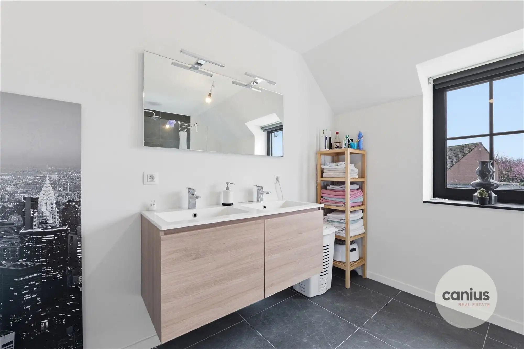 LANDELIJKE WONING MET 3 SLKS & TUIN foto 8