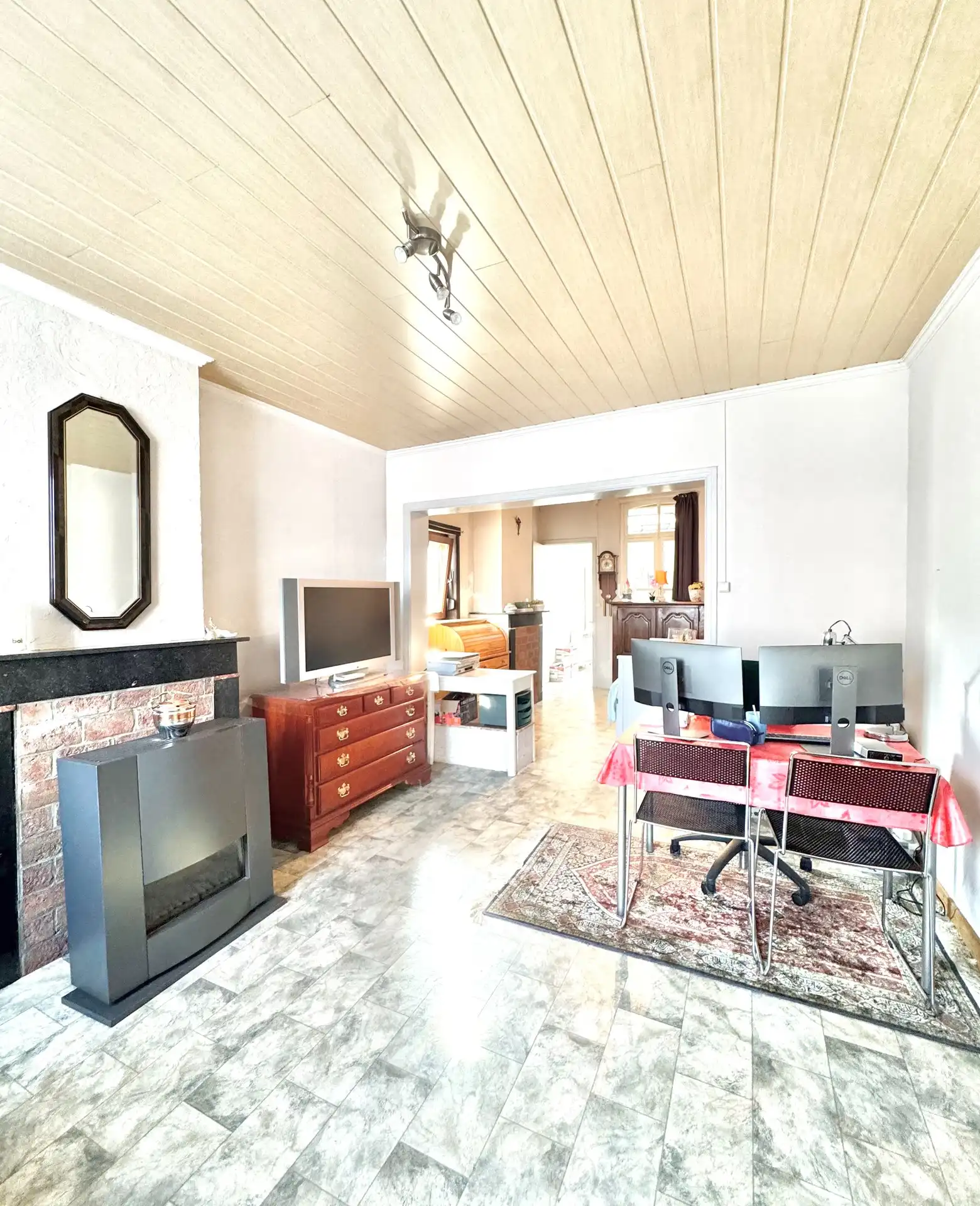 2 WONINGEN | TUIN | 5 SLAAPKAMERS | GARAGES | 1.121 M² foto 27