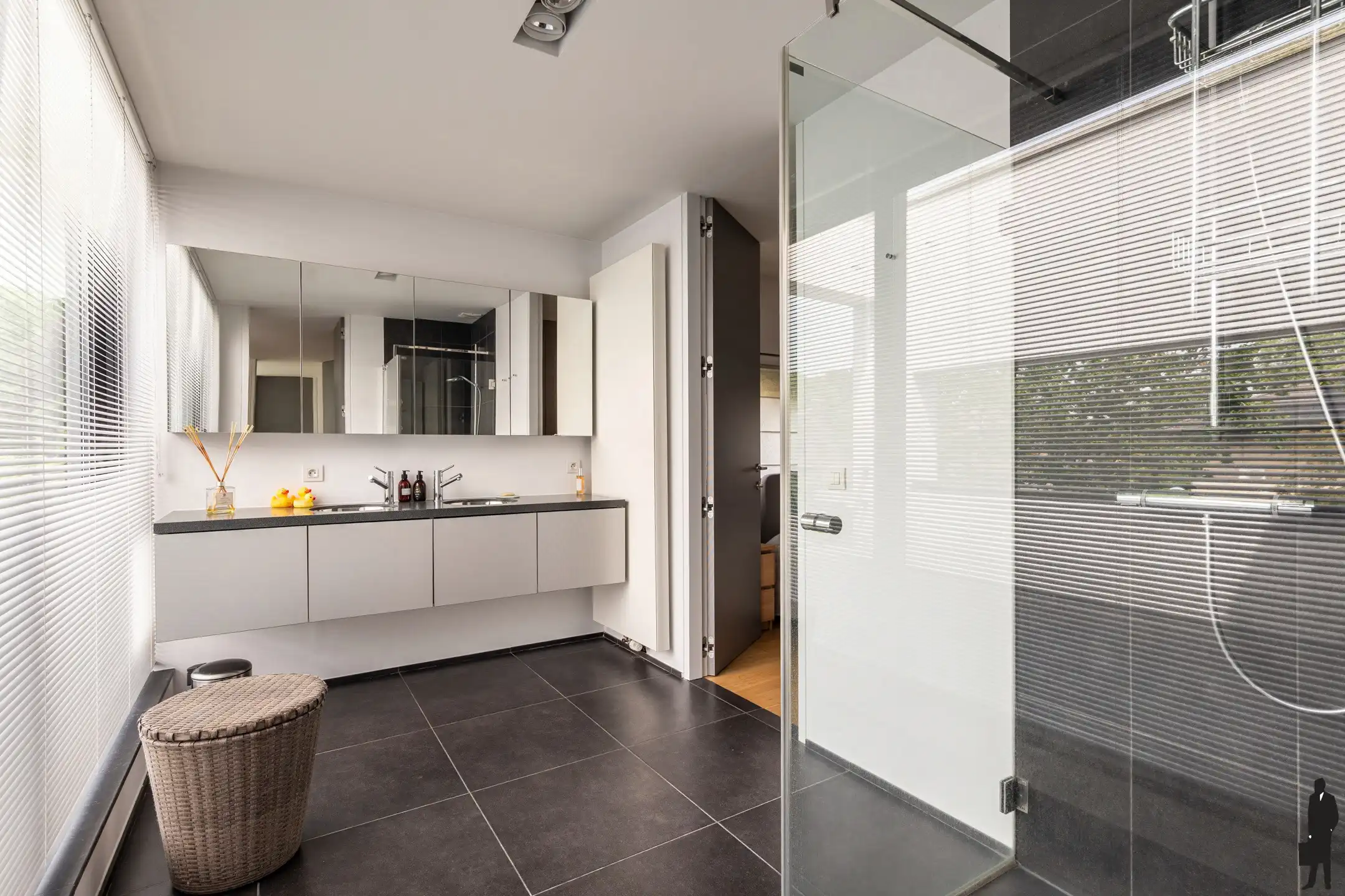 Exclusieve villa met zwembad op een uitzonderlijk perceel te Malle foto 26