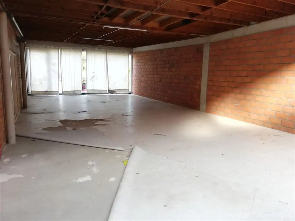 Heel licht en tof appartement met veel ruimte  foto 17