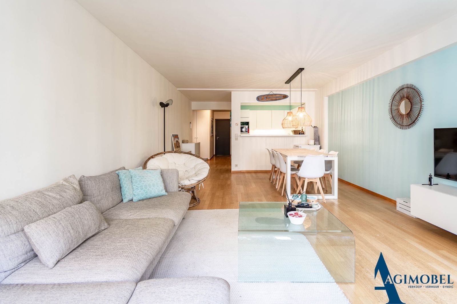 Aangenaam appartement met zijdelings zeezicht op de Parmentierlaan te Knokke foto 3