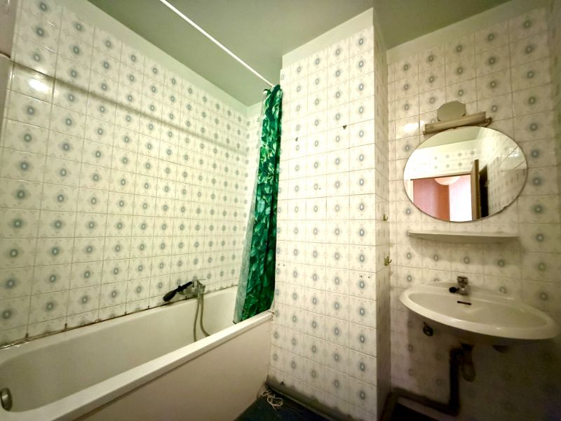 Ruim appartement met 2 slaapkamers en overdekt terrasje foto 7