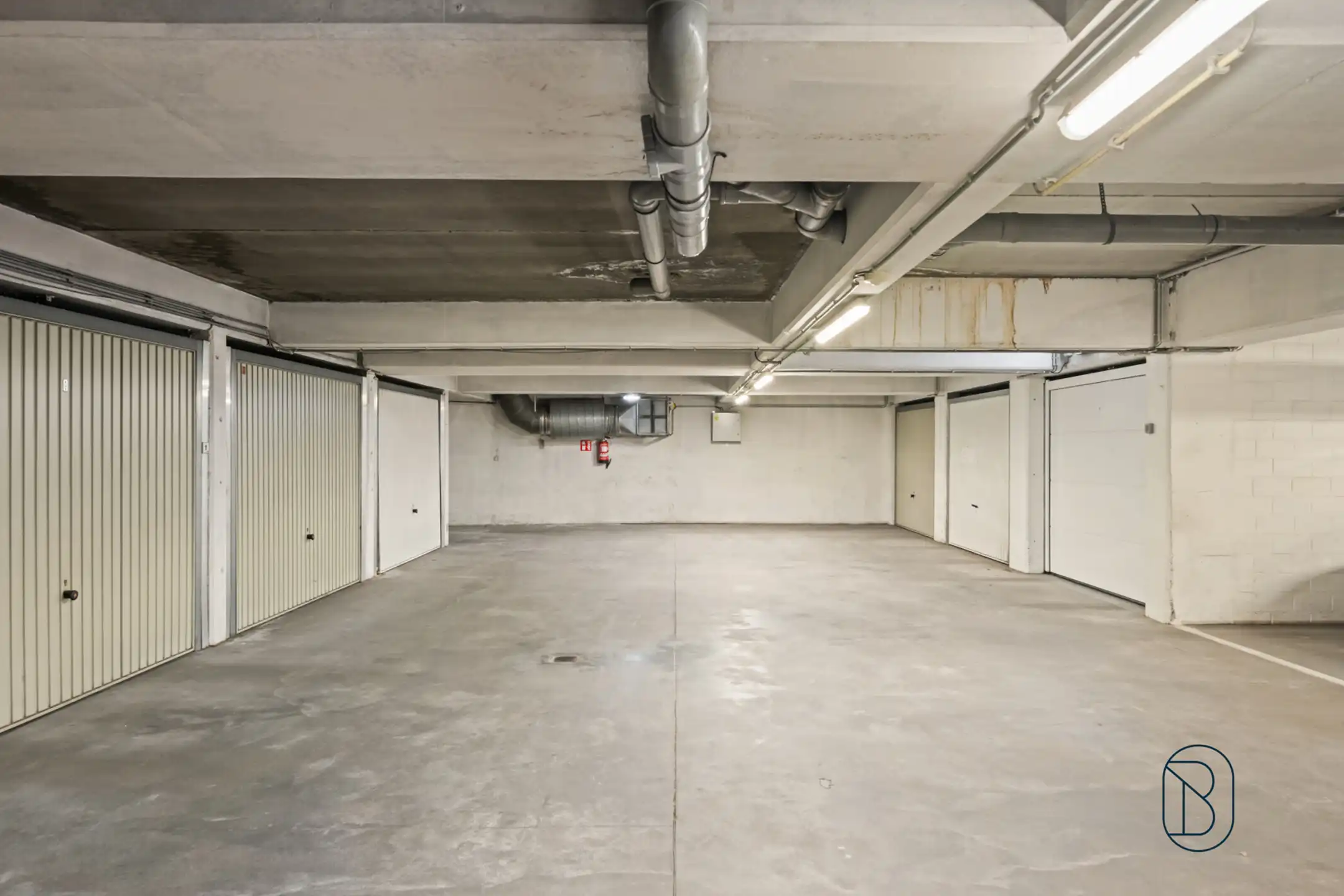 Topgelegen 2 SLK-appartement met veel potentieel foto 16