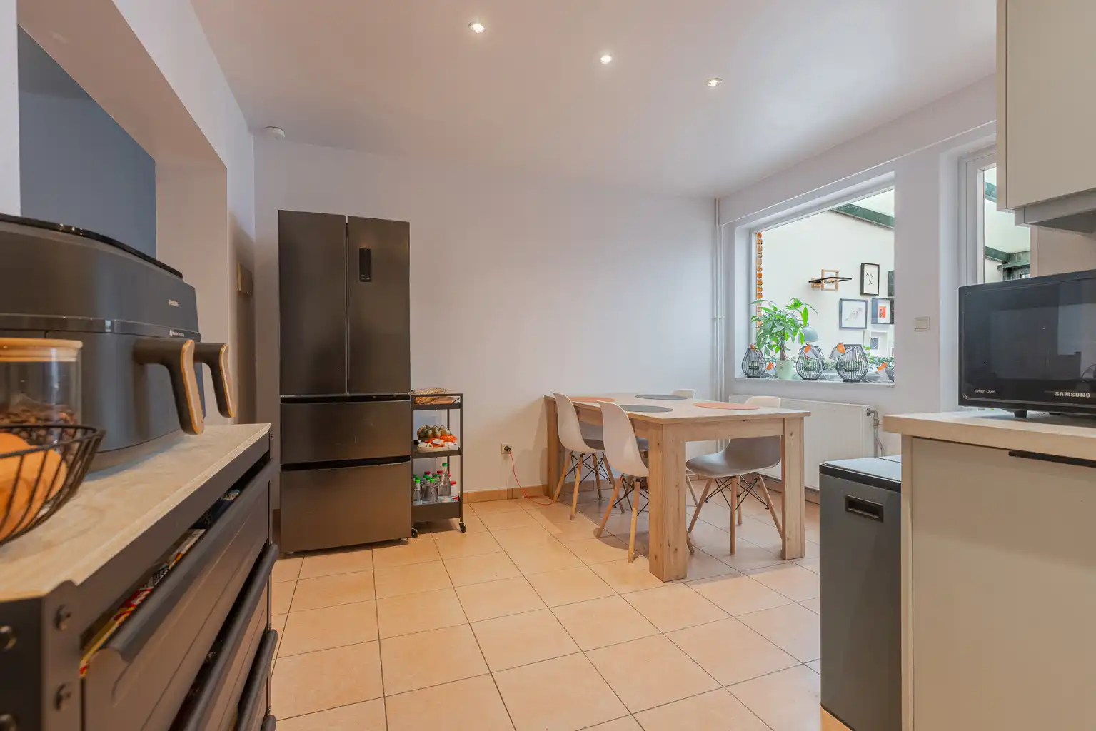 Instapklare rijwoning met 2 slaapkamers! foto 10