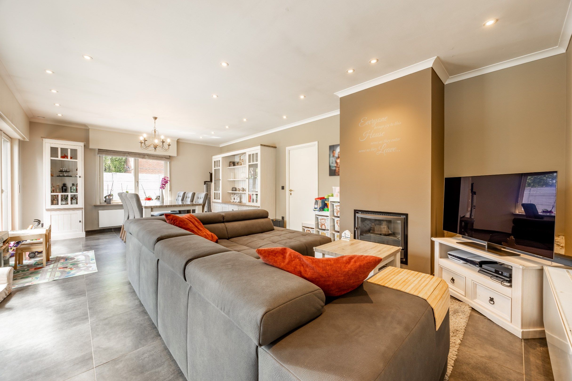 ALLEENSTAANDE PAREL OP 1371M² foto 4