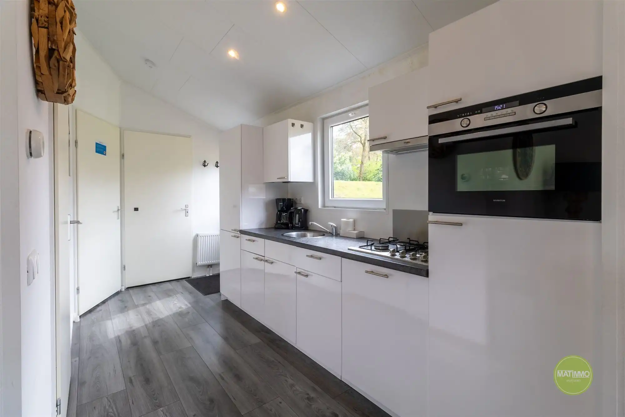 Gezellige vakantiewoning aan het water in EuroParcs Mol foto 7