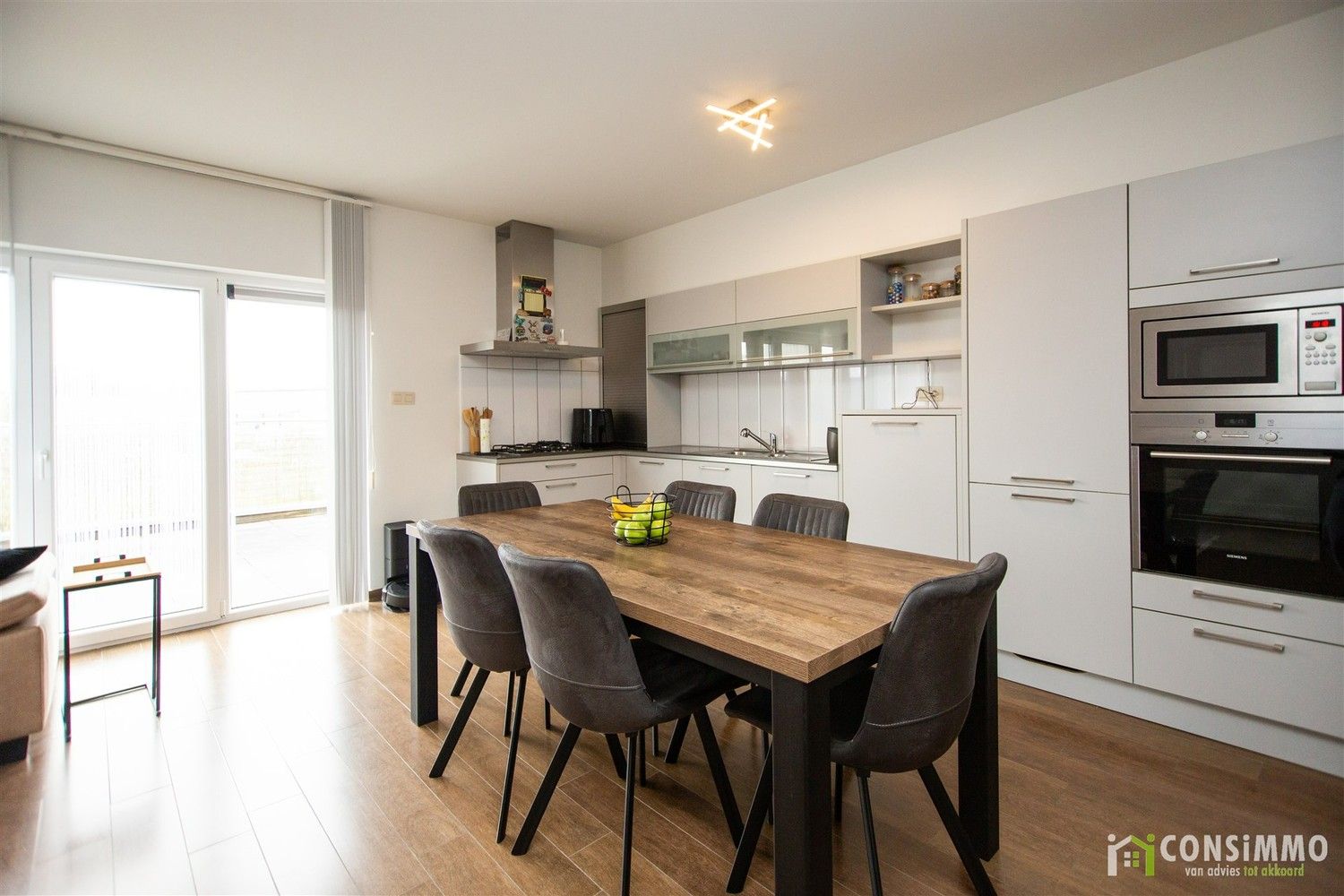 Ruim duplexappartement met 2 slaapkamers en 2 terrassen in Genk foto 9