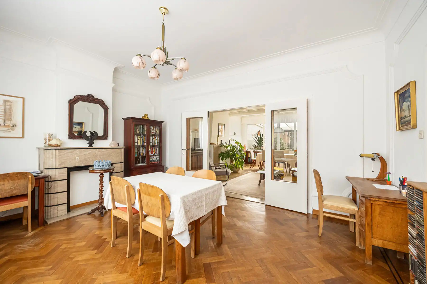 Karaktervolle woning (gevelbreedte 8m!) met tuin in het centrum van Turnhout foto 3