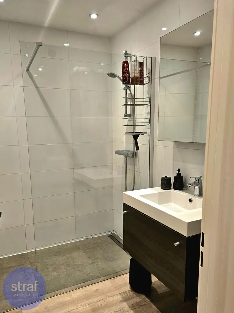 Gezellig 2-slpk met groen zicht foto 13