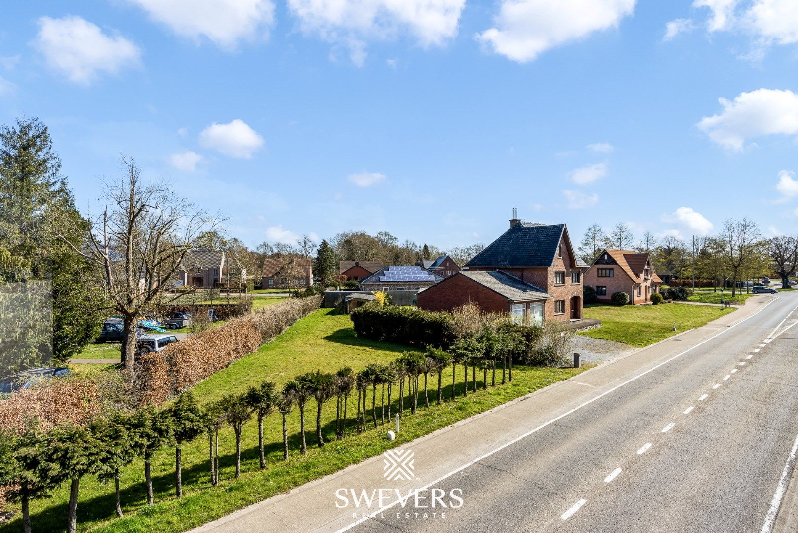 Royale woning op 17a10ca–Ideaal als kangoeroewoning, handelszaak of villa te Zonhoven foto 3