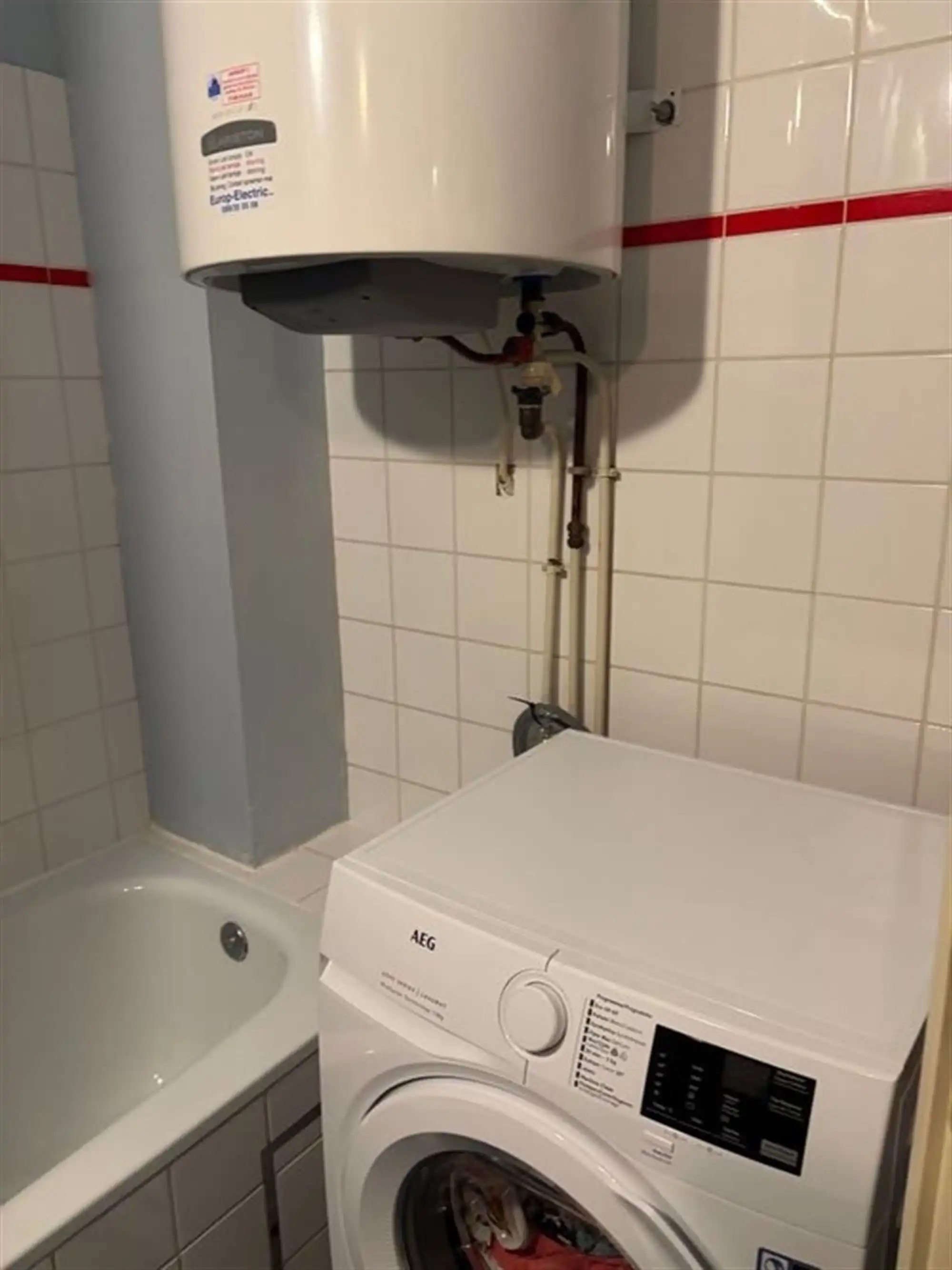 mooi licht 2-slaapkamer appartement op eerste verdieping foto 9