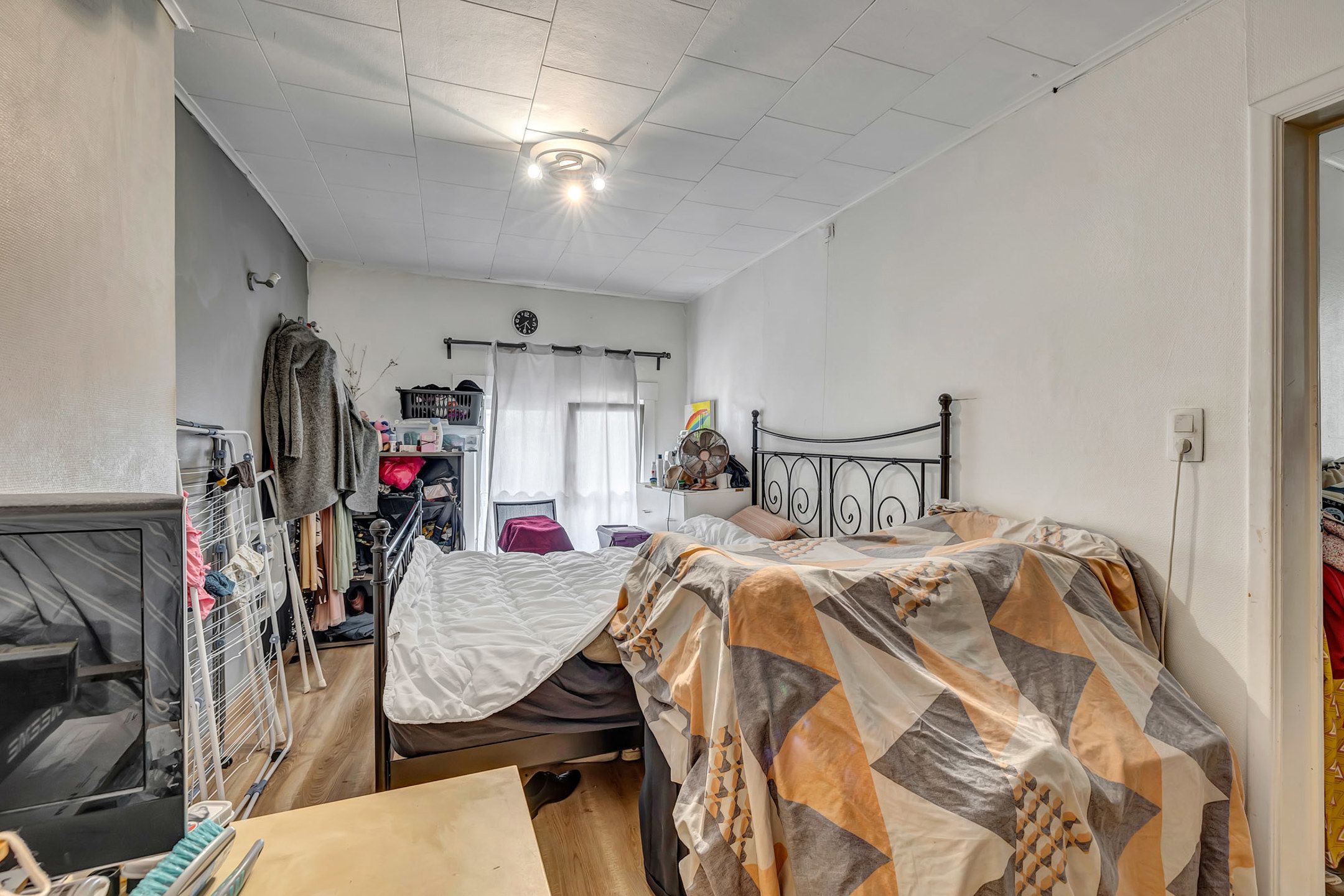 Opbrengsteigendom: Handelsruimte met 3 slpk app in centrum foto 23