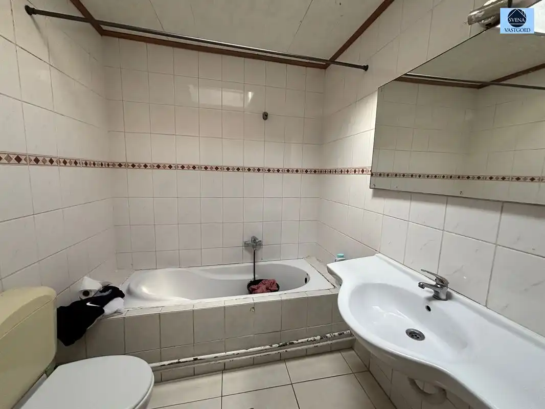 LEUKE  STADSWONING MET 4 SLAAPKAMERS  EN TUIN foto 5