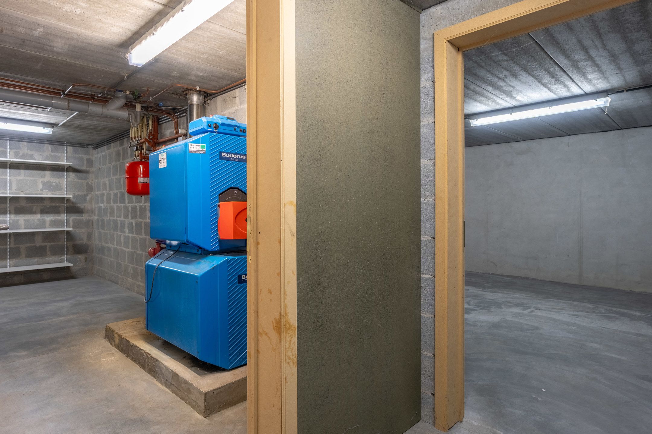 Ruime woning met 4 slpks op mooi zuidperceel van 1.041 m²  foto 43
