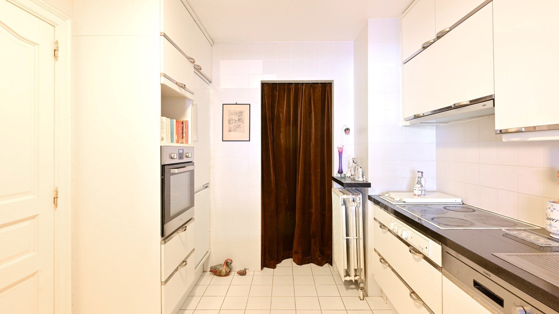 Ruim woonappartement met prachtig zonneterras (30m²) gelegen vlakbij de Dumortierlaan. foto 13