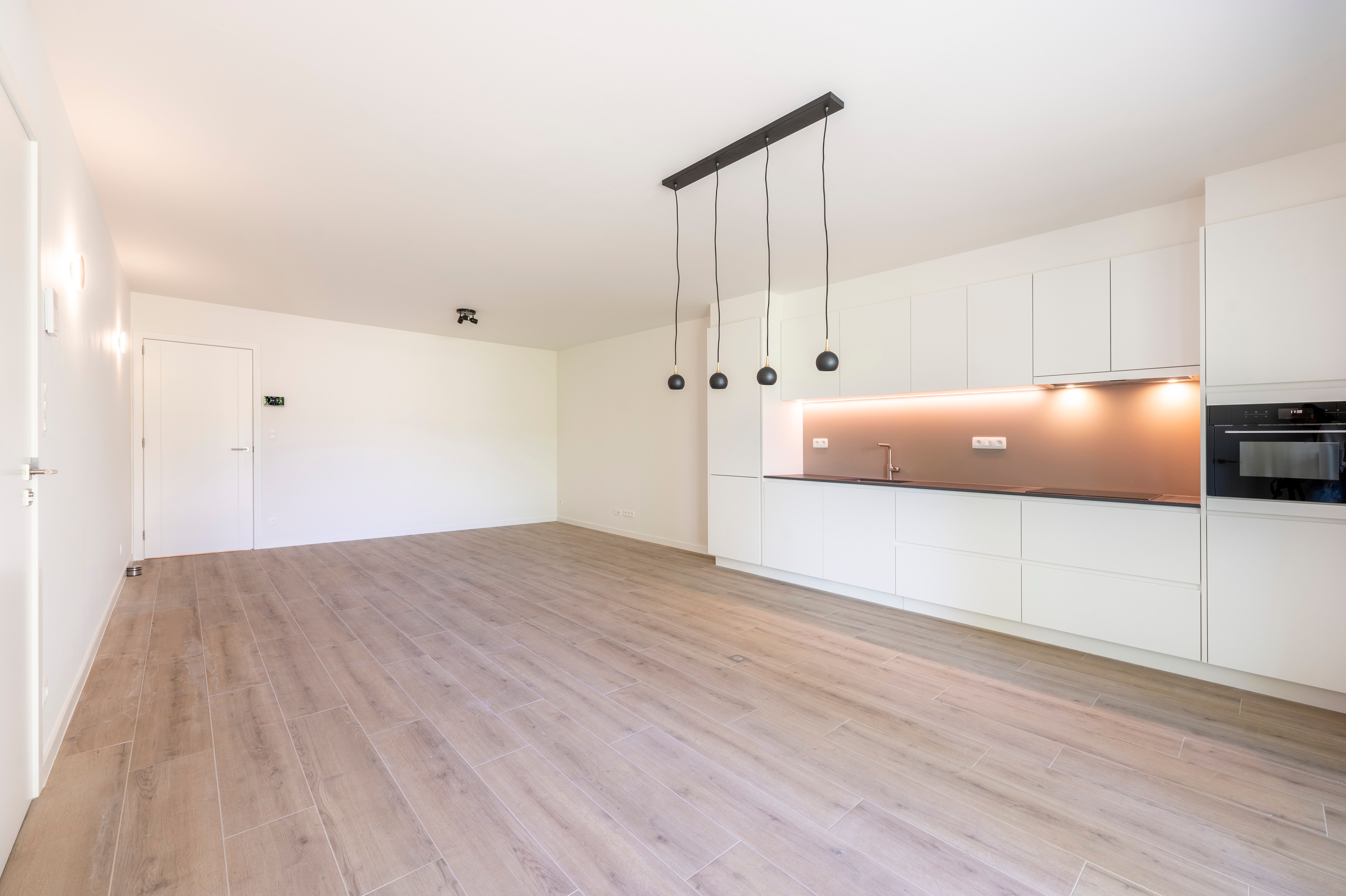 Stijlvol nieuwbouwappartement met uniek zicht op de Vaart van Schoten. foto 6