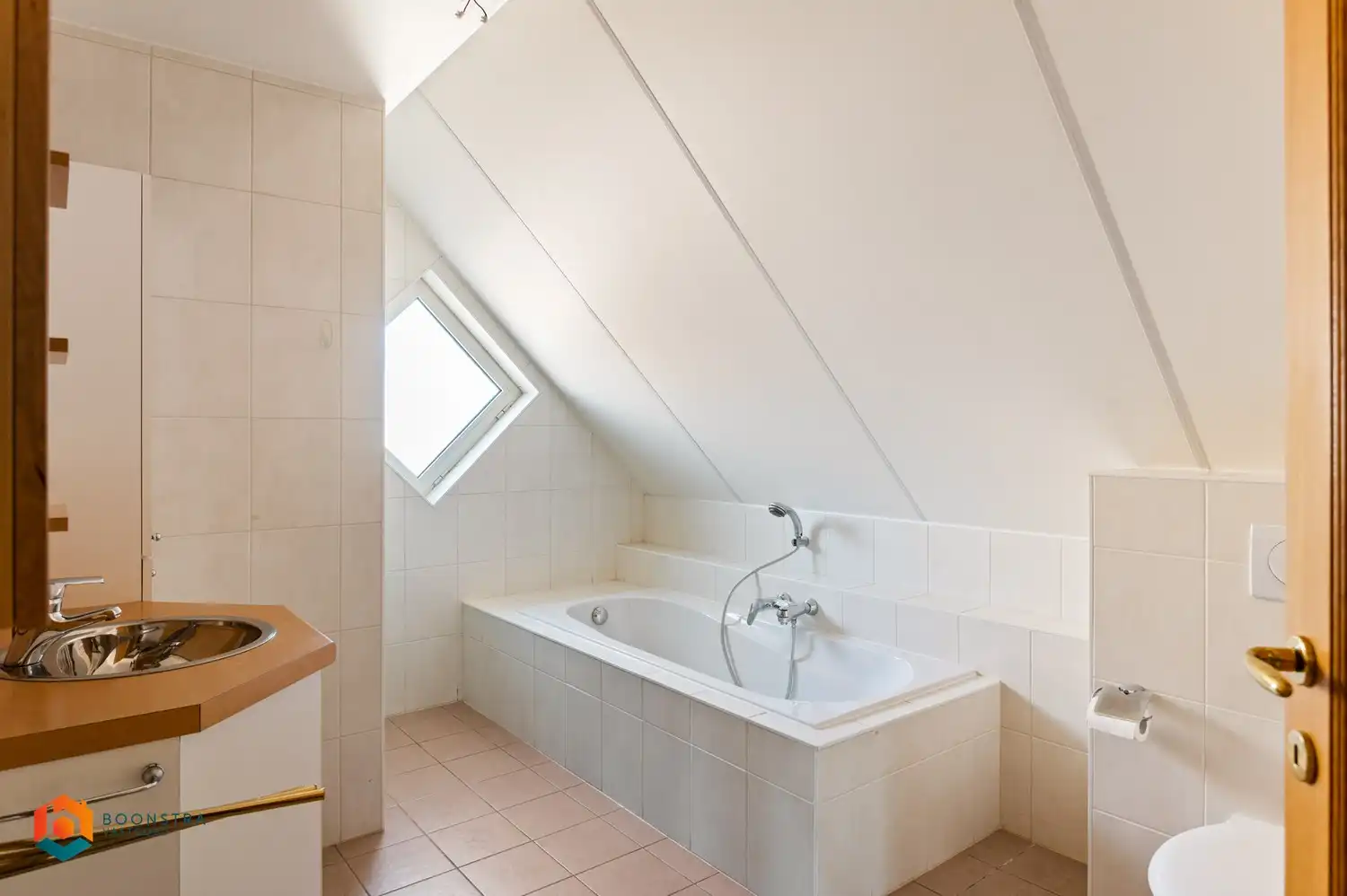 Dakappartement met prachtig, ruim terras foto 17