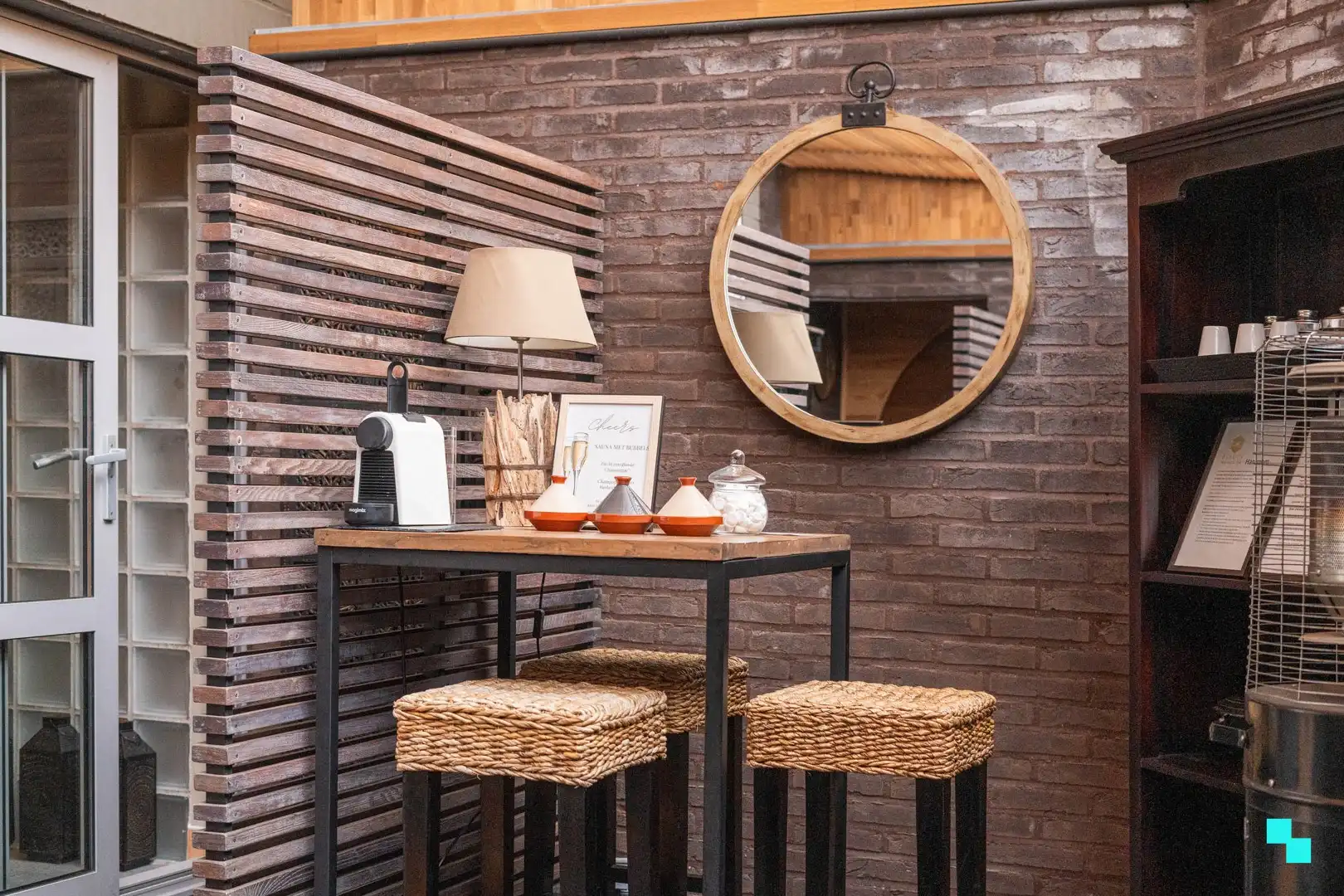 Kantoor met woonst en privé-parking te Roeselare foto 23