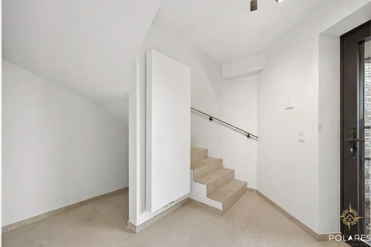 Nieuwbouwwoning met 3 slaapkamers en tuin in landelijke omgeving foto 2