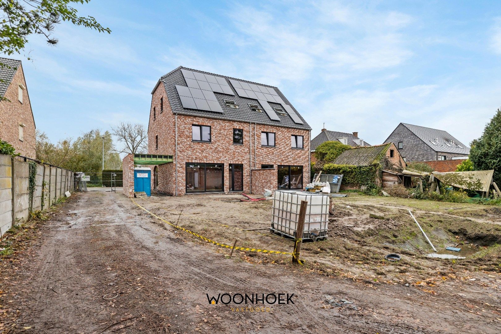 Nieuwbouwwoning in pastorale stijl met 5 slaapkamers  foto 14