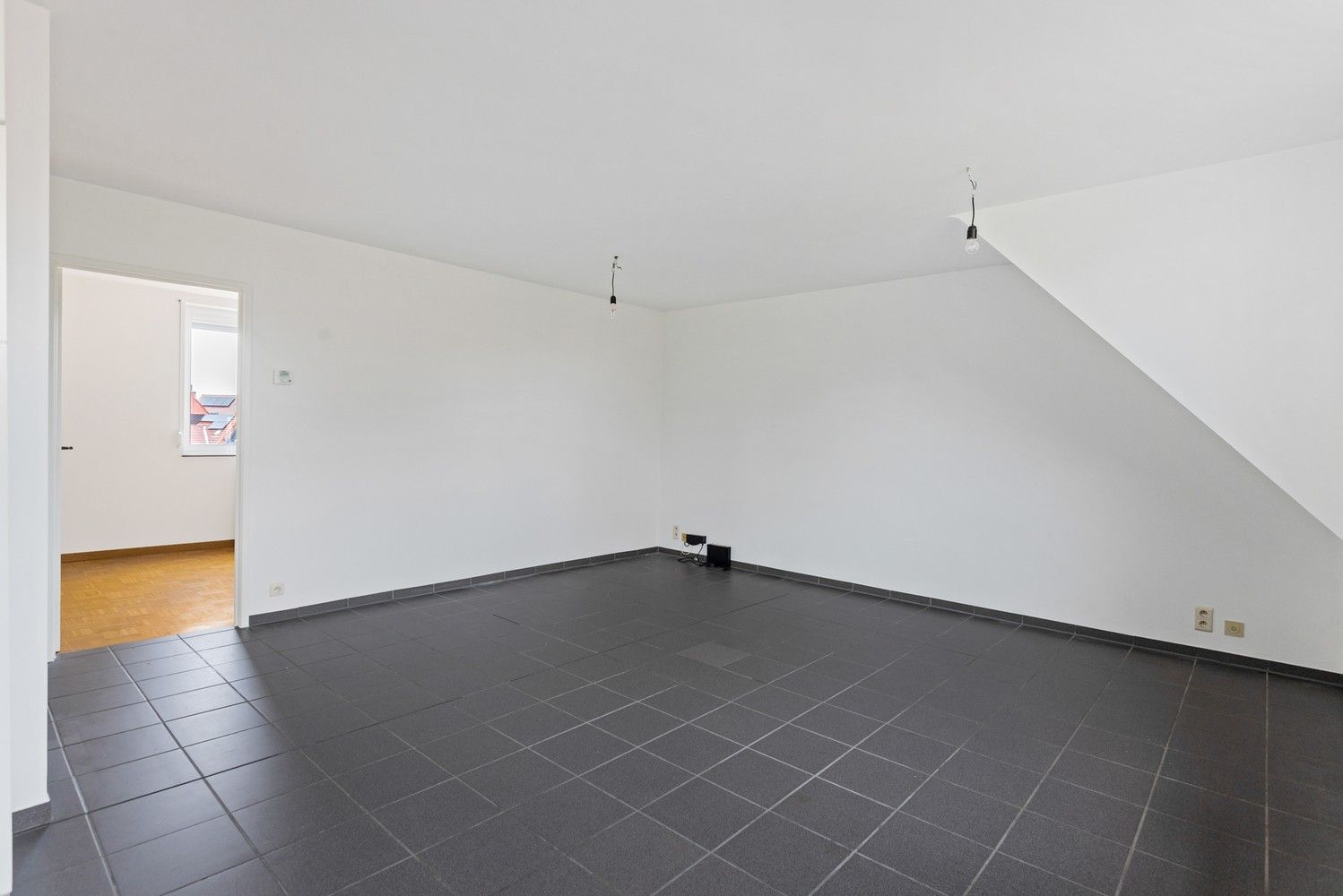 Leuk appartement met terras op gunstige locatie te Lint foto 9