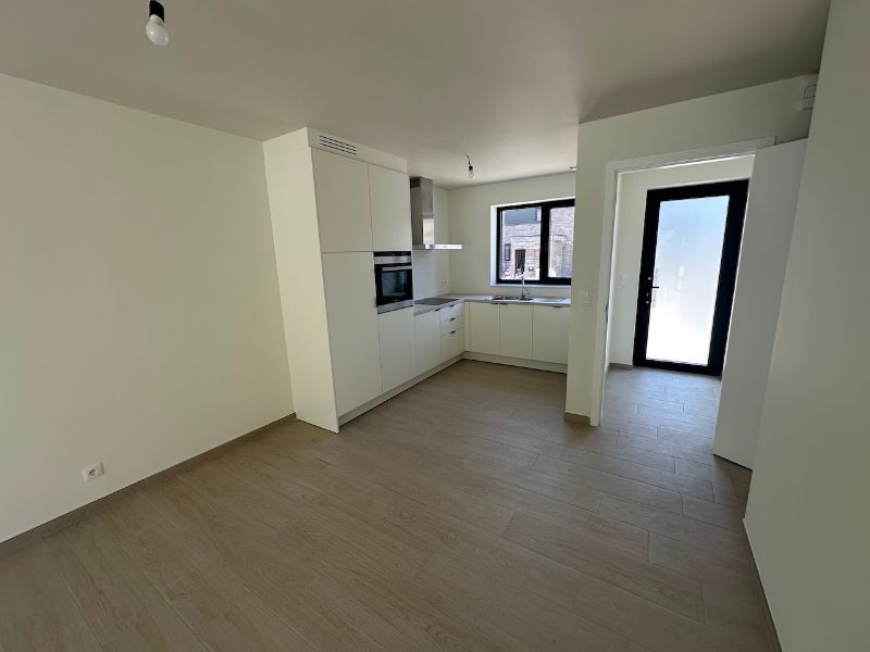Stijlvolle nieuwbouwwoning in het centrum van Kaprijke! foto 5