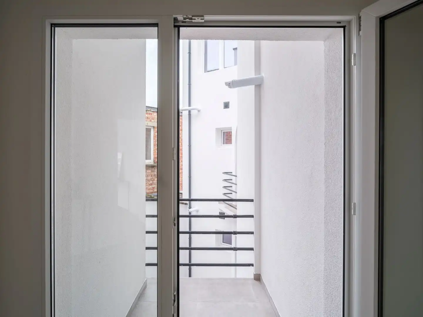 Lichtrijk hoekappartement met twee slaapkamers foto 31