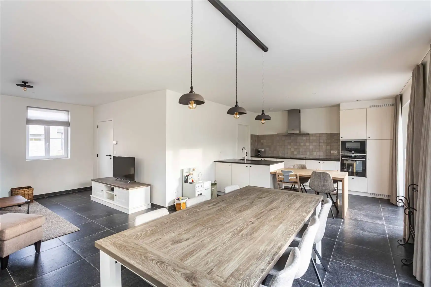 Energievriendelijke BEN-woning in rustige doodlopende straat te Zomergem. foto 8